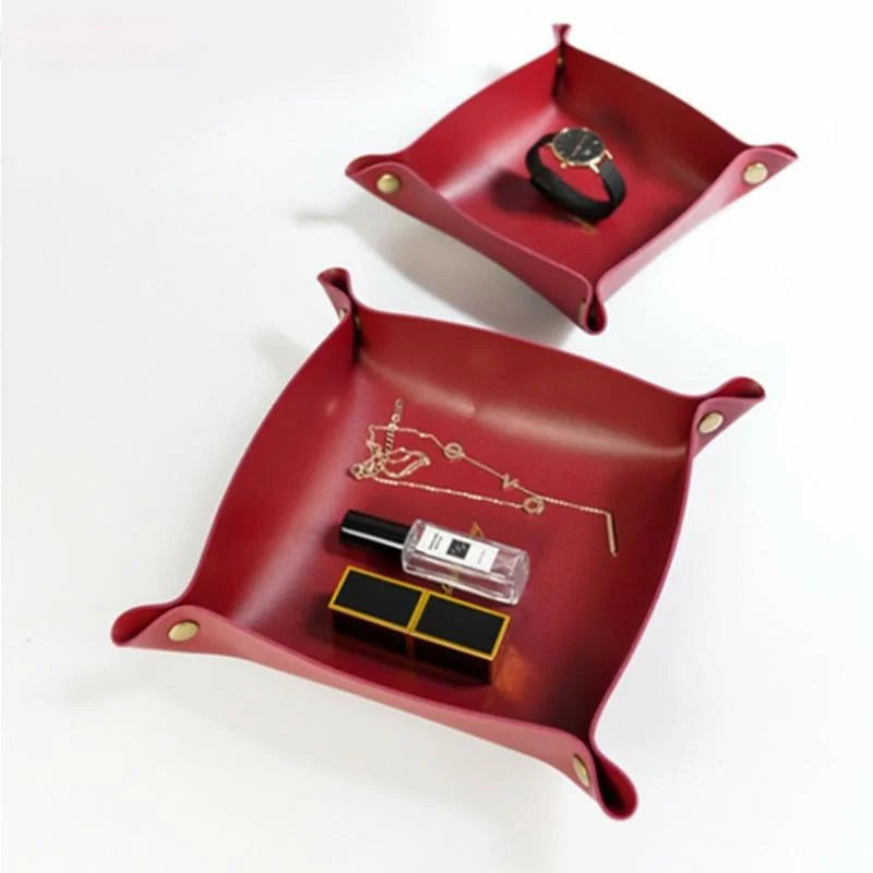 Skandinavische Lederablage – Stilvoller Organizer für Schmuck & Schlüssel