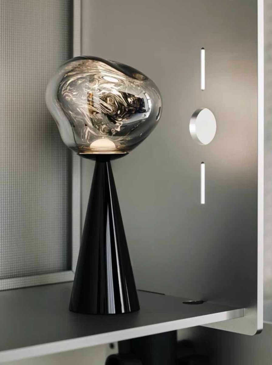 Tischlampe LED – Dimmbar, tragbar & nordisch-modern